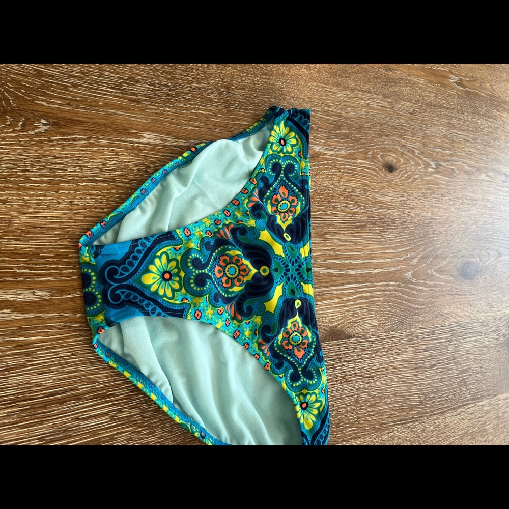 Prana women’s bikini bottom EUC size M